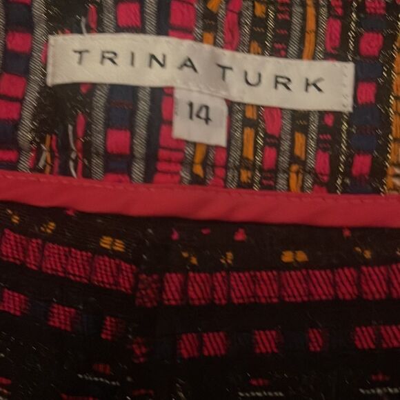 Trina Turk multi colored shorts - Picture 4 of 4